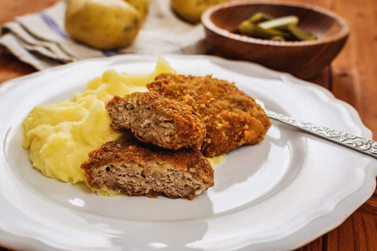 Klasické kotlety sú nudné. Teraz pridávam superzdravú zeleninu a sú šťavnaté ako nikdy predtým.