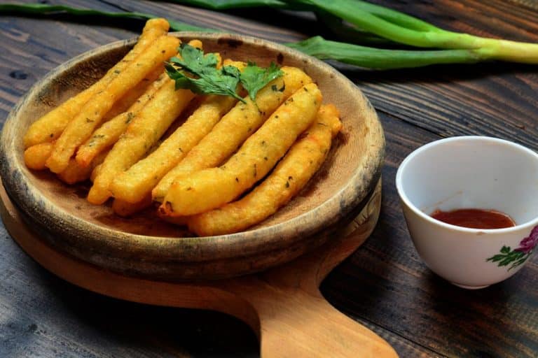 Jednoduché ako knedle a príjemne mäkké. Recept som dostala od tety