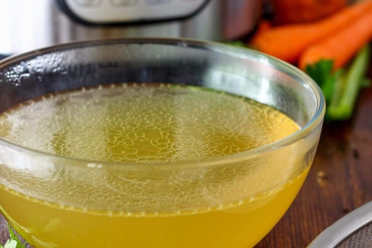 Kolagénový vývar pre silné kosti a imunitu. Recept na kolagénový vývar