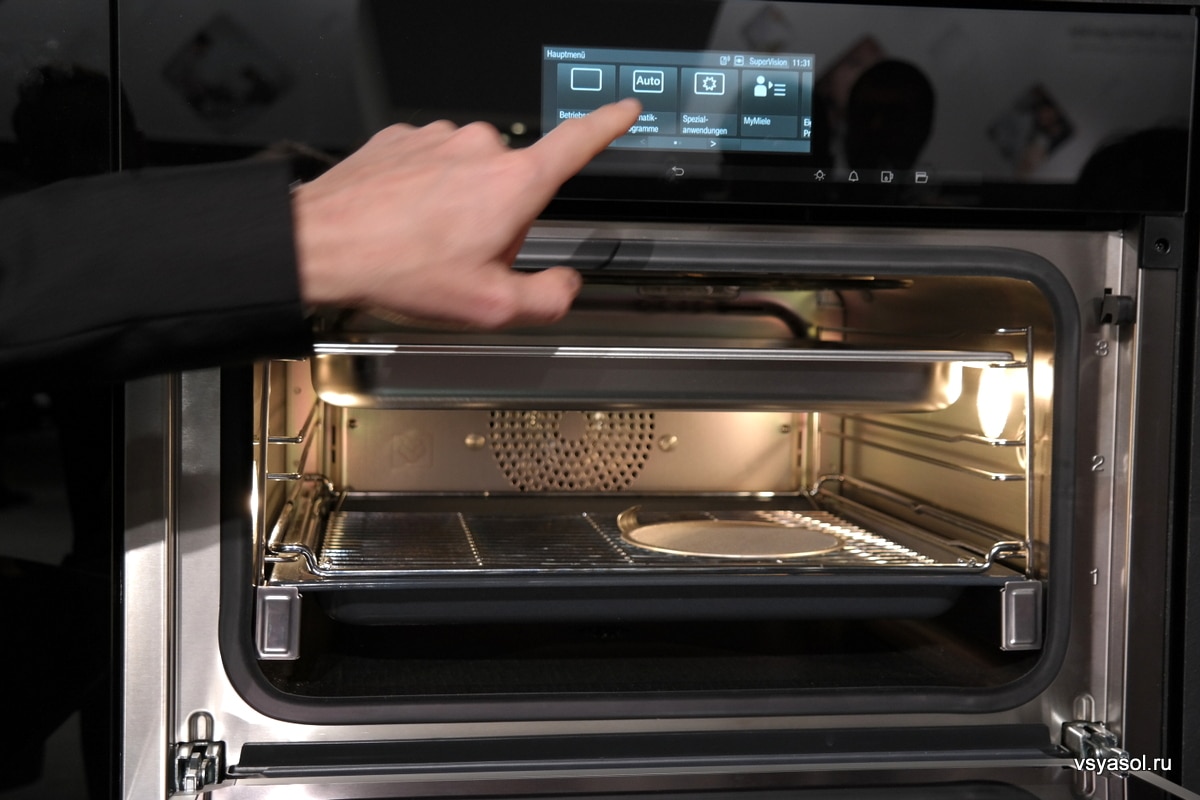 Met&oacute;da s použit&iacute;m pary a bikarbon&aacute;tu, ktor&aacute; vyčist&iacute; znečisten&uacute; r&uacute;ru bez chemick&yacute;ch prostriedkov za 20 min&uacute;t