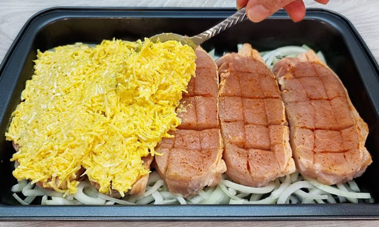 Zabudnite na klasické rezne – pripravte si túto lahôdku z bravčových rezňov pod vankúšikom