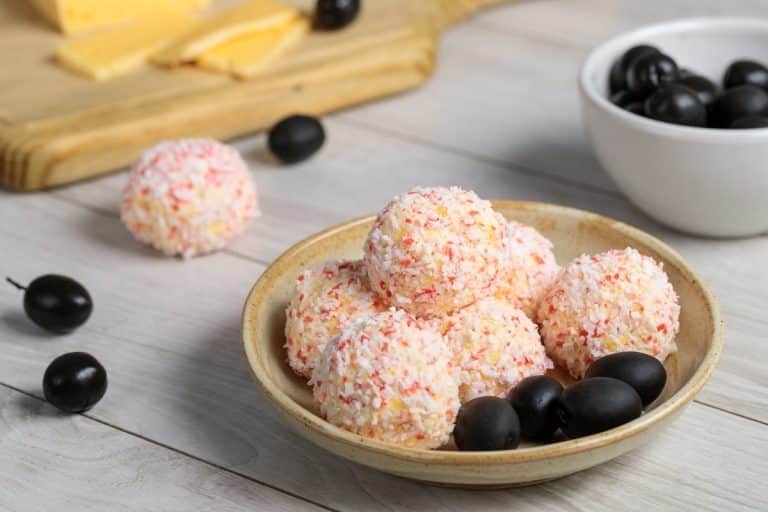 Ideálna pochúťka na 8. marec: pripravím 10 guľôčok šťastia za 10 minút – od nich sa nedá odtrhnúť