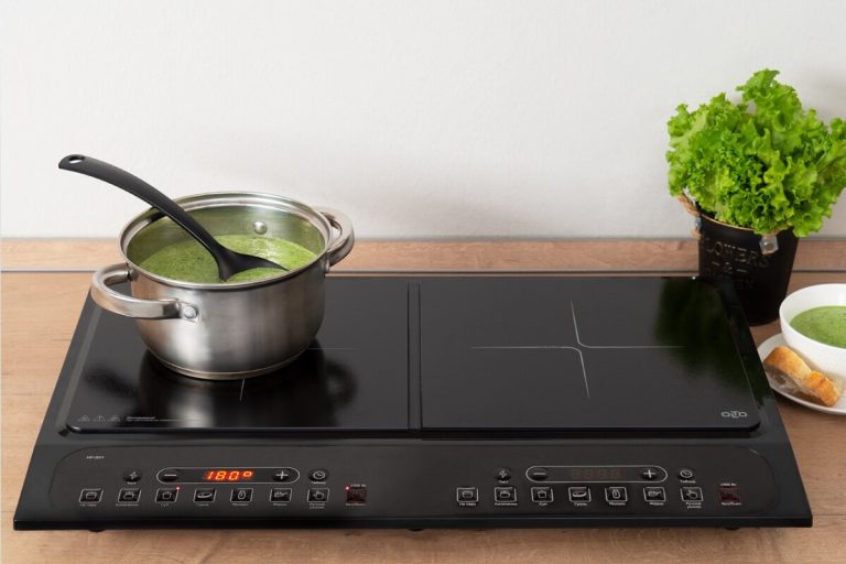 Toľko stojí varenie na indukčnej doske. Málokto o tom premýšľa